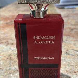 Swiss Arabian Shumoukh Al Ghutra Red Fragrance